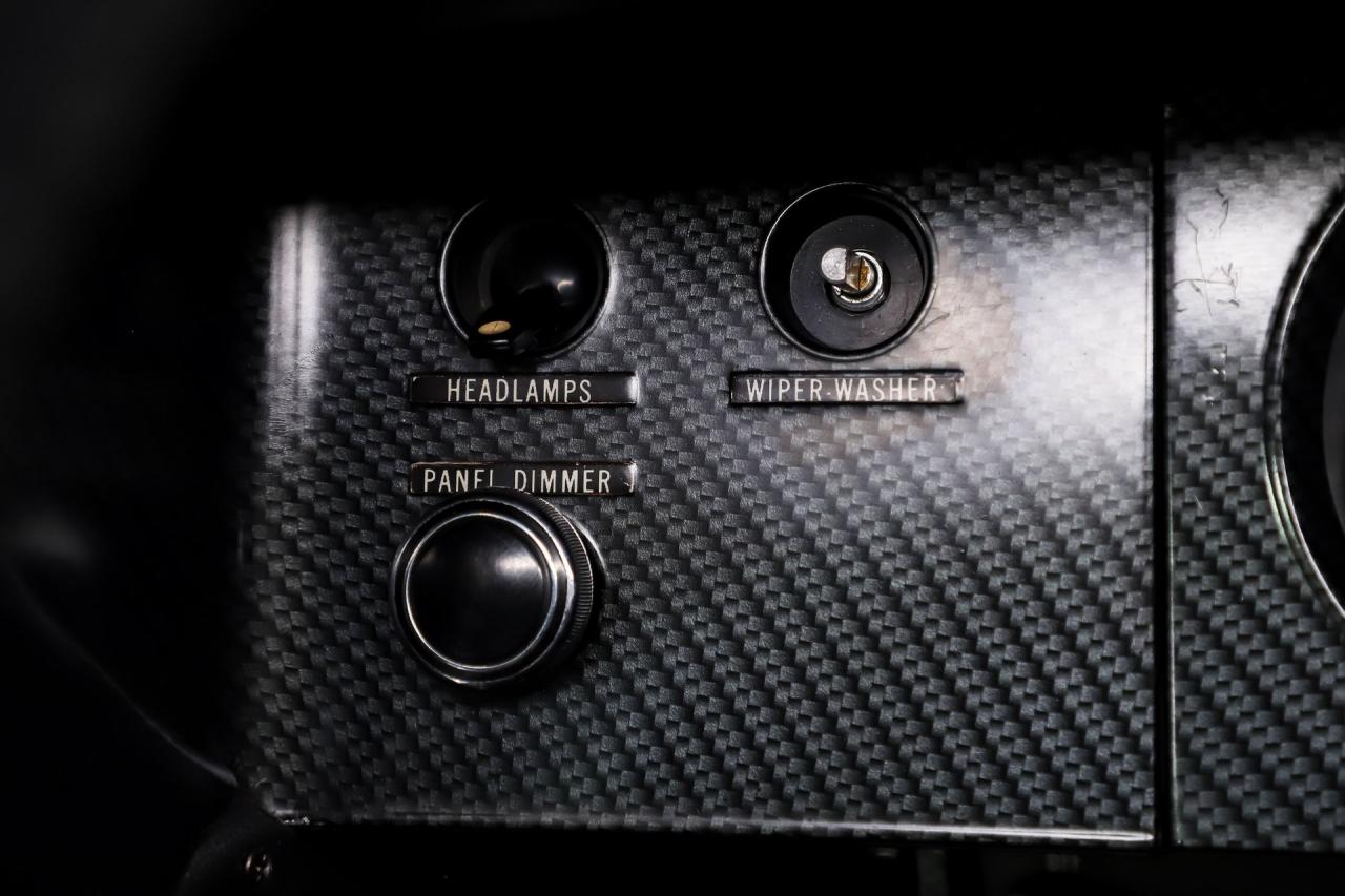 1971 Dodge Challenger R/T Restomod