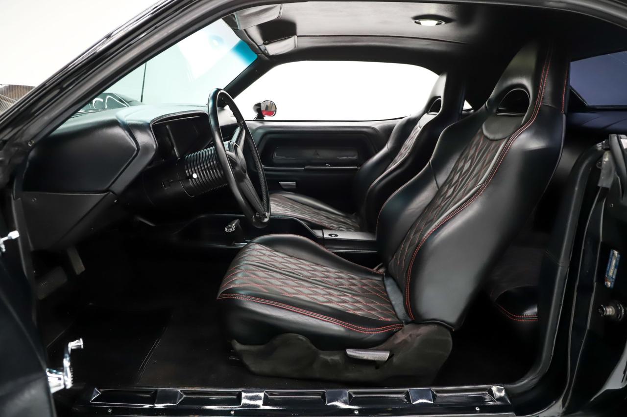 1971 Dodge Challenger R/T Restomod