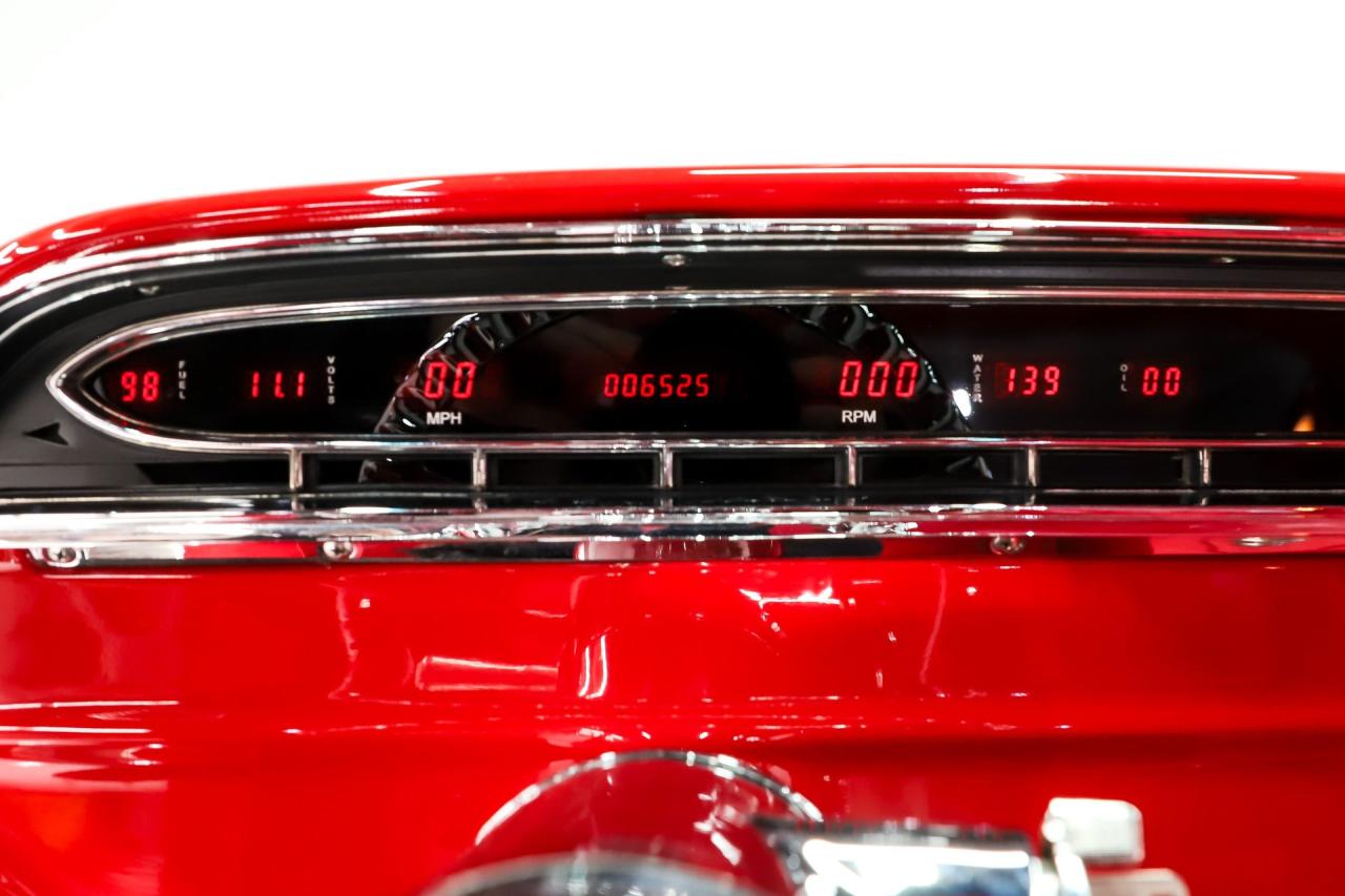 1961 Ford Galaxie Starliner