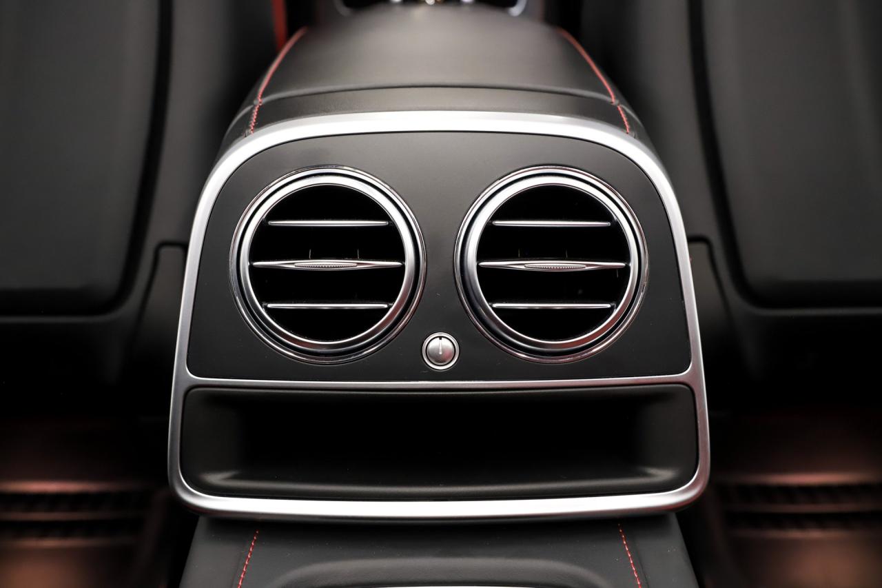 2017 Mercedes - Benz S550