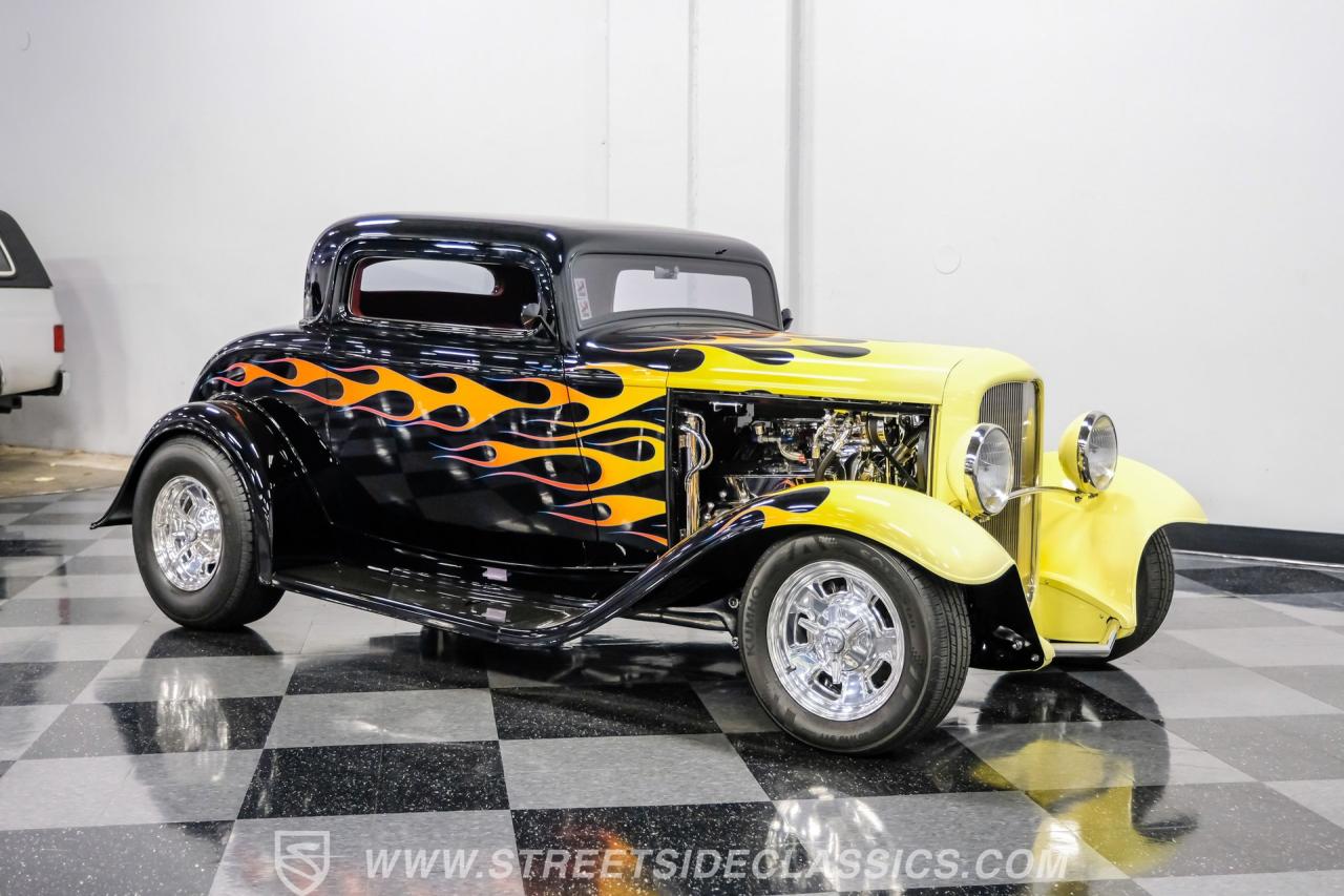 1932 Ford 3-Window Coupe Street Rod