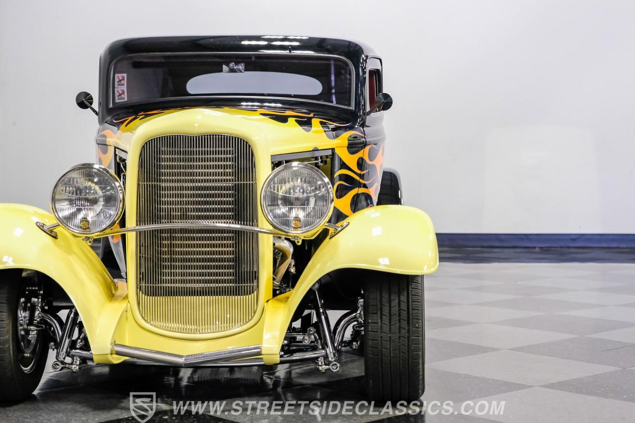 1932 Ford 3-Window Coupe Street Rod