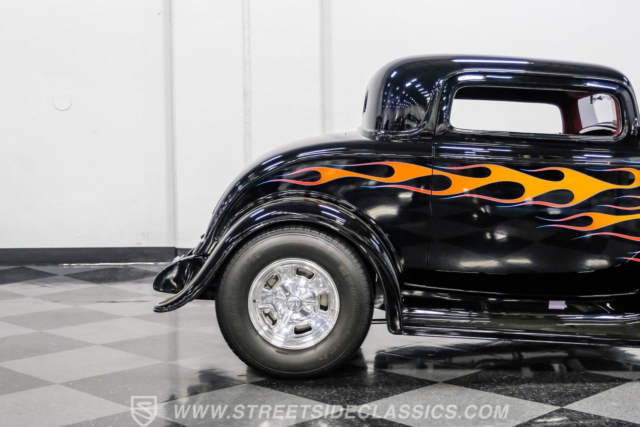 1932 Ford 3-Window Coupe Street Rod