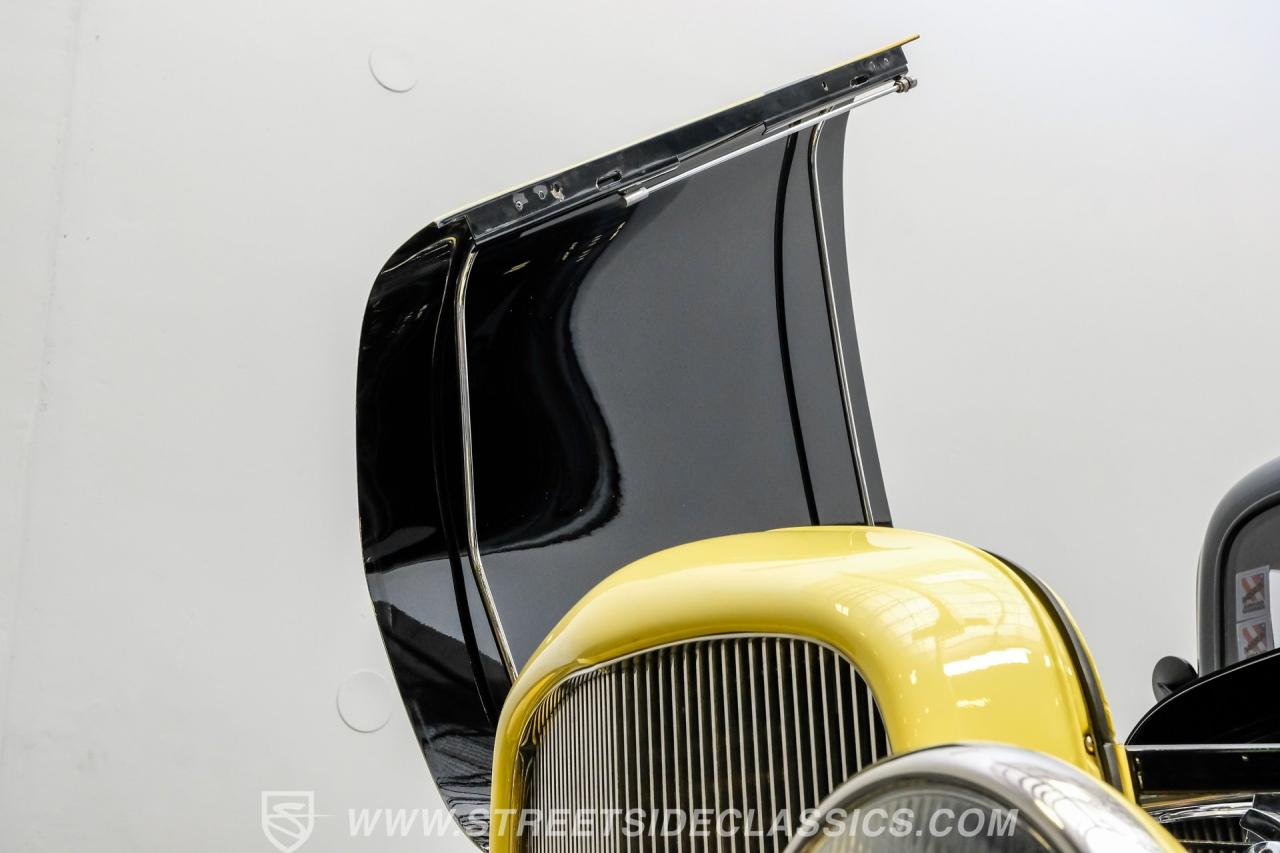 1932 Ford 3-Window Coupe Street Rod