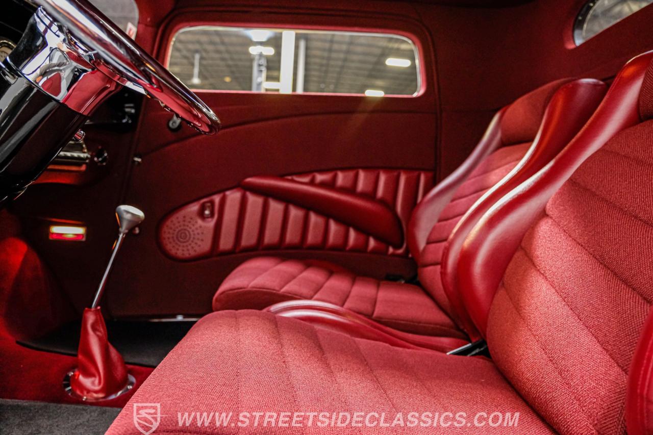 1932 Ford 3-Window Coupe Street Rod