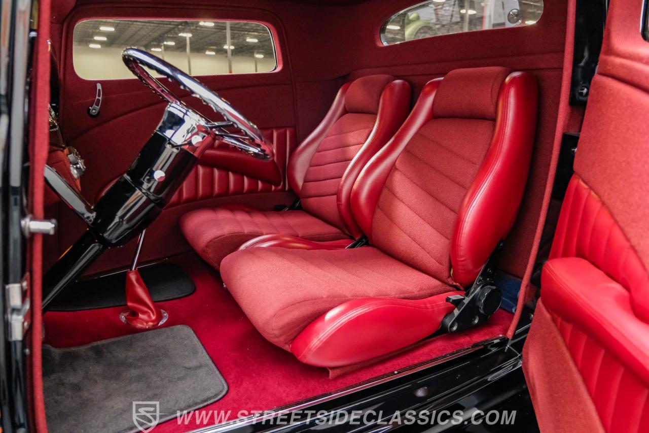 1932 Ford 3-Window Coupe Street Rod