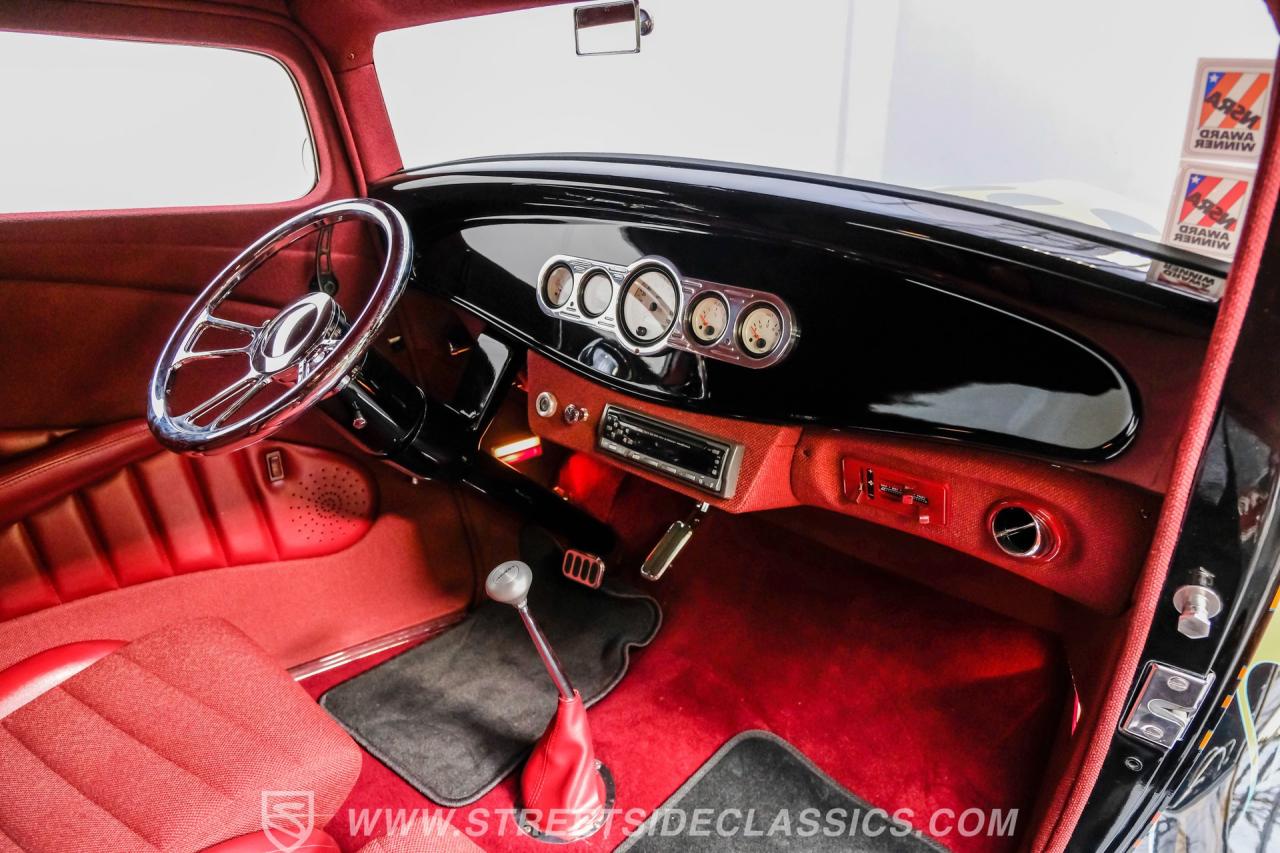 1932 Ford 3-Window Coupe Street Rod