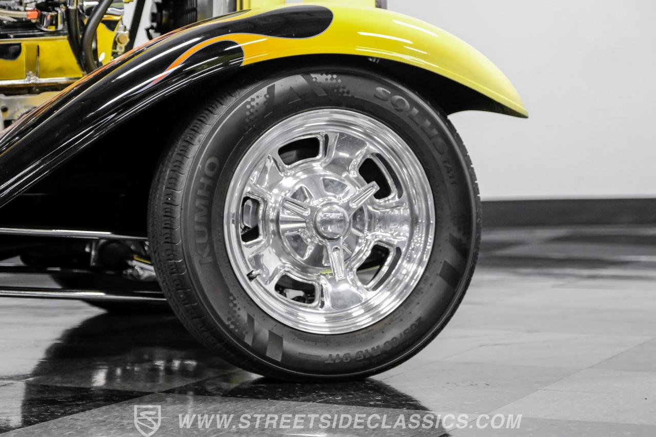 1932 Ford 3-Window Coupe Street Rod