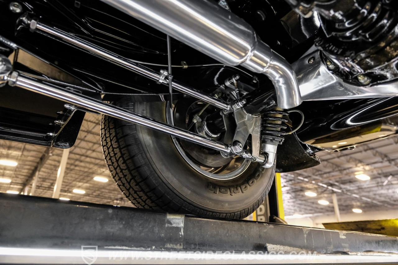 1932 Ford 3-Window Coupe Street Rod