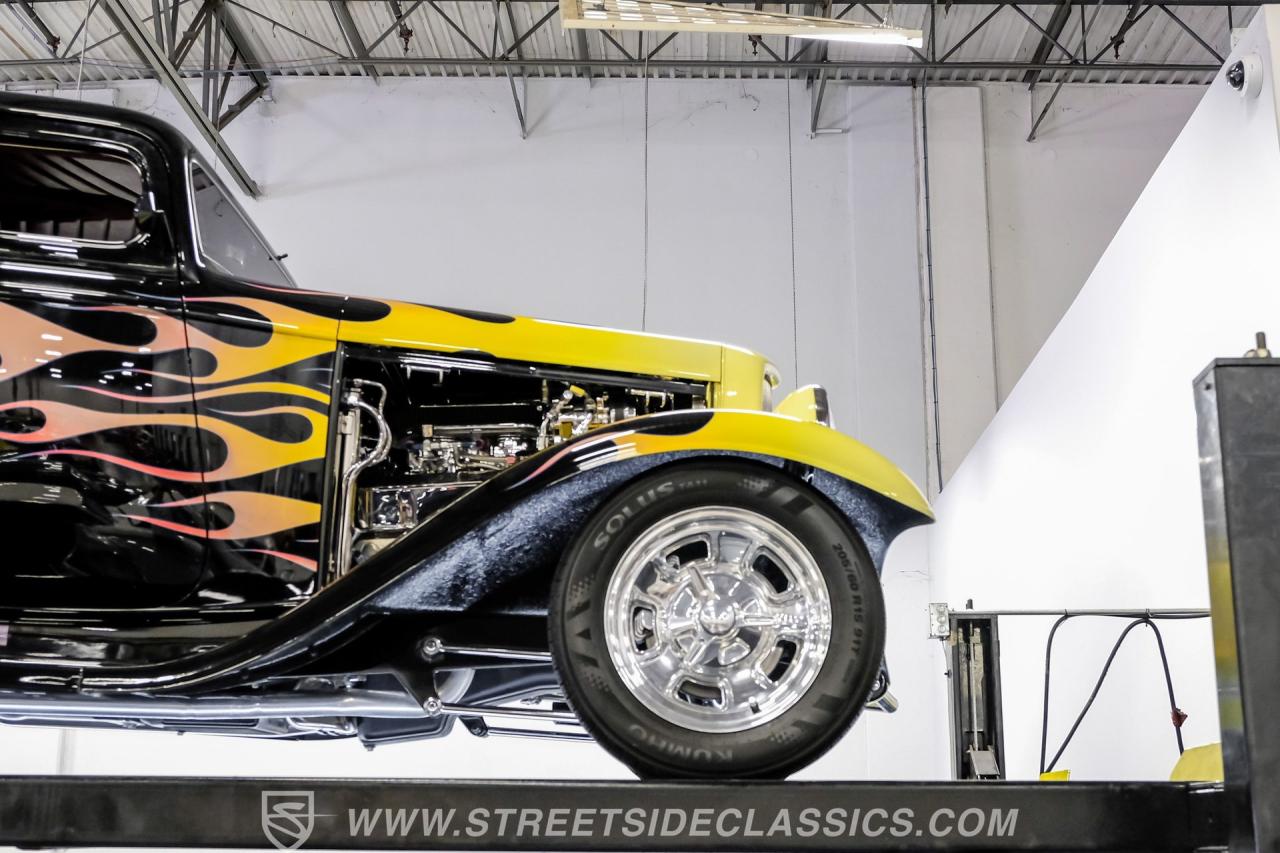 1932 Ford 3-Window Coupe Street Rod