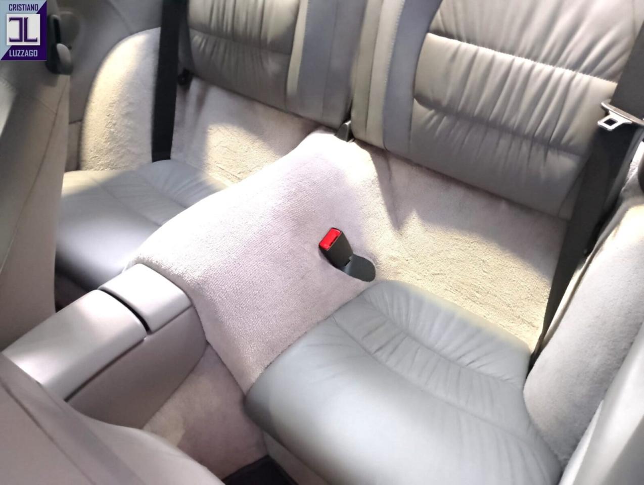 1998 Porsche 996 CARRERA 4