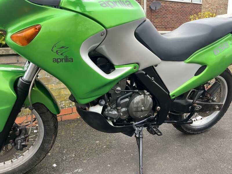 2002 APRILLA PEGASO 650