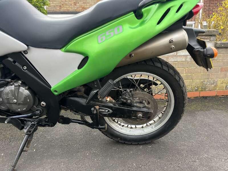 2002 APRILLA PEGASO 650