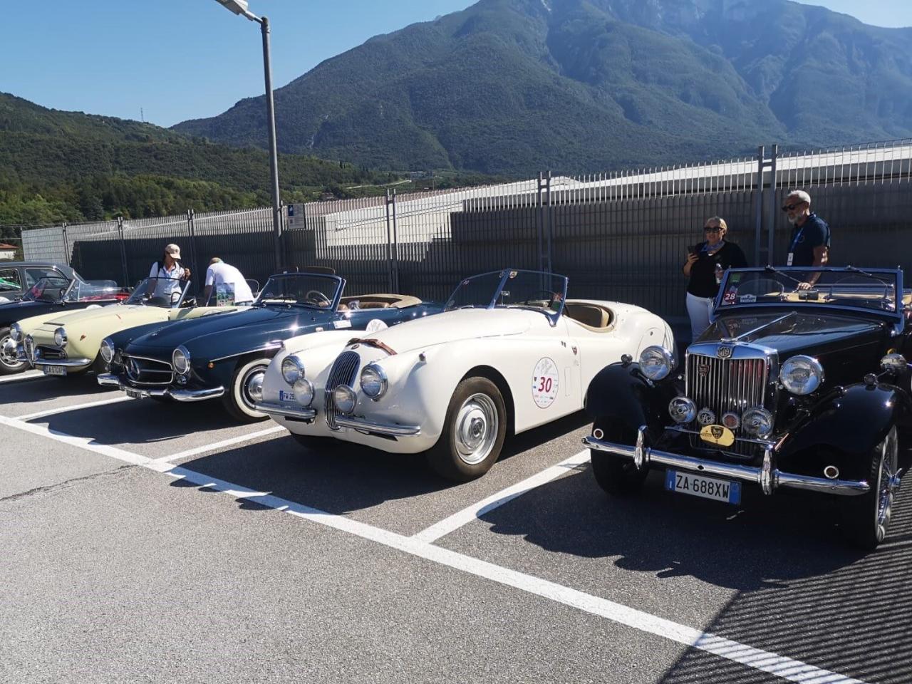 1965 Jaguar E TYPE ROADSTER S1