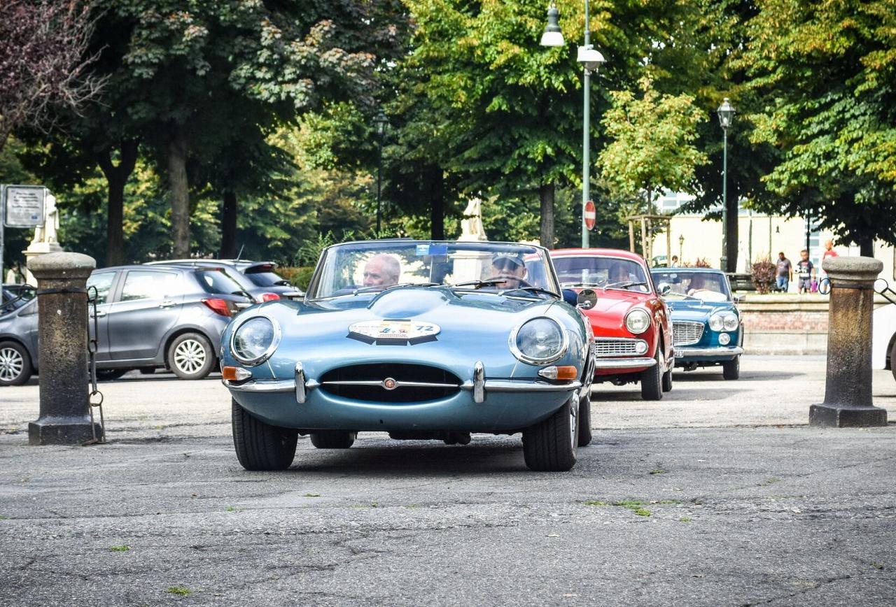 1965 Jaguar E TYPE ROADSTER S1