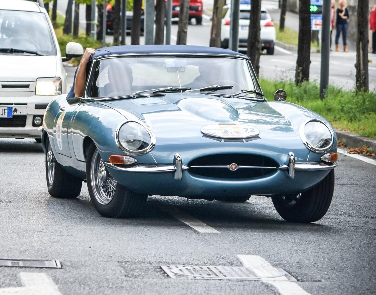 1965 Jaguar E TYPE ROADSTER S1