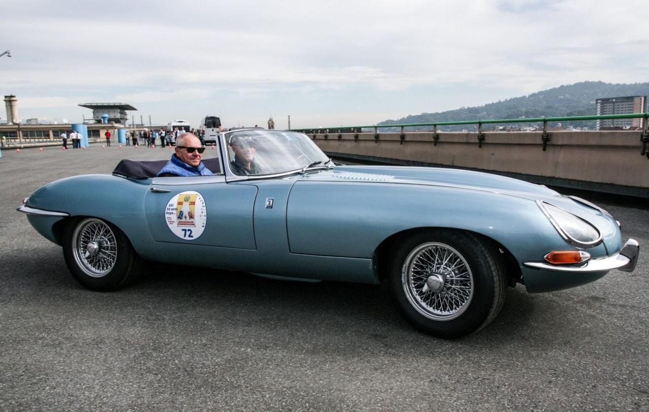 1965 Jaguar E TYPE ROADSTER S1