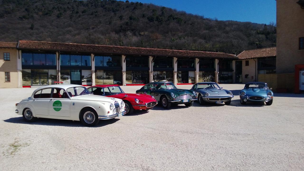 1965 Jaguar E TYPE ROADSTER S1