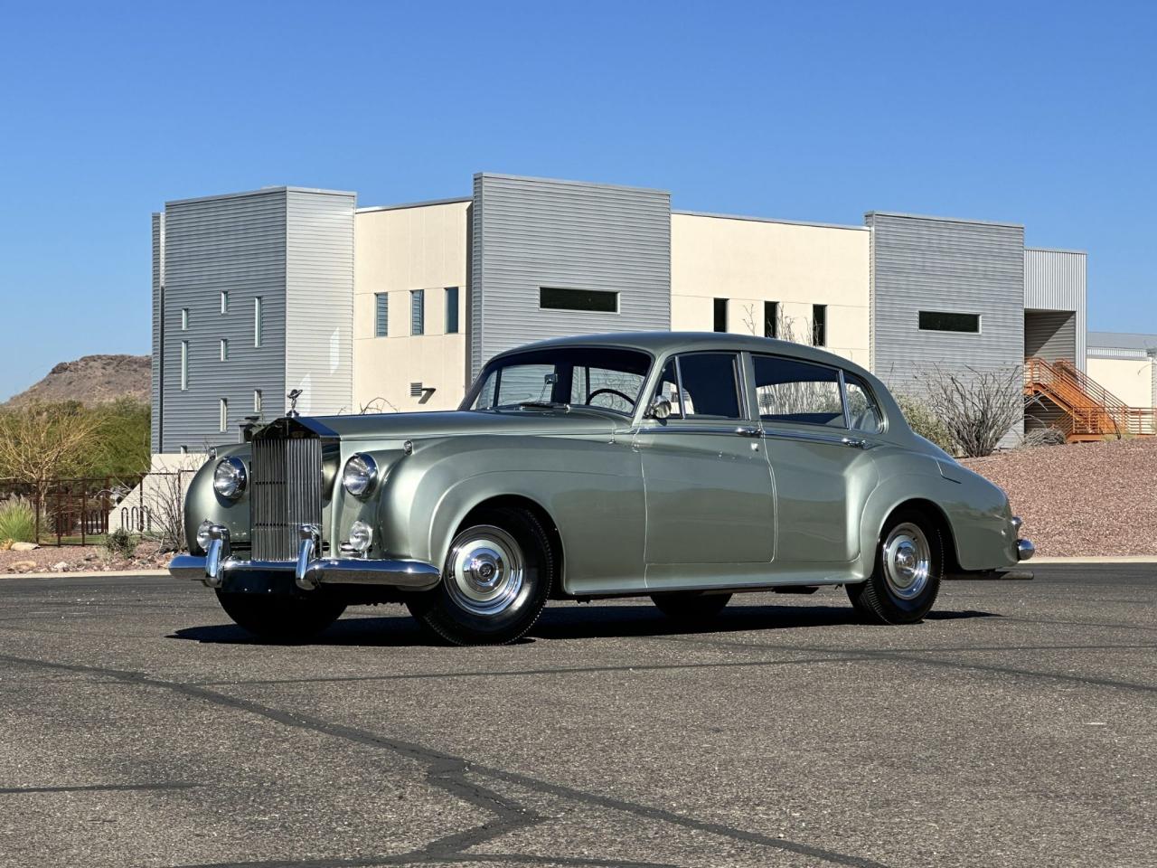 1959 Rolls - Royce Silver Cloud I LWB With Division (limo)