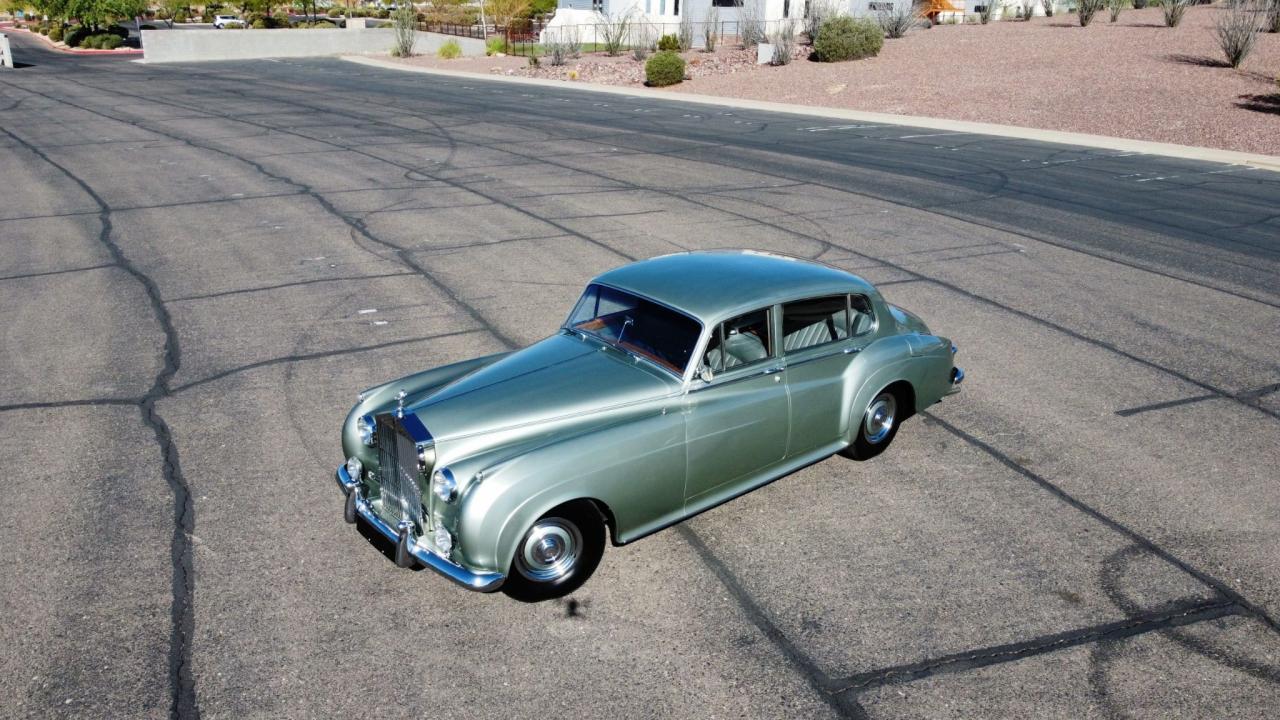 1959 Rolls - Royce Silver Cloud I LWB With Division (limo)