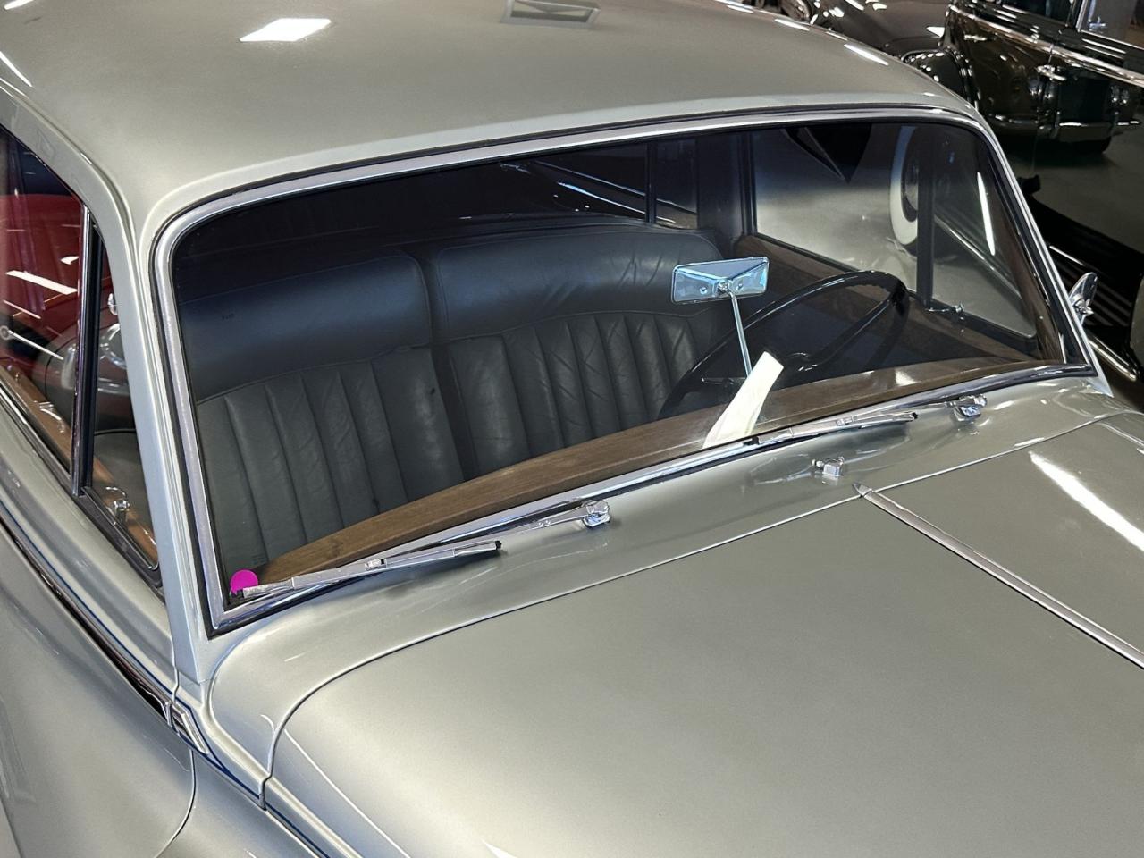 1959 Rolls - Royce Silver Cloud I LWB With Division (limo)