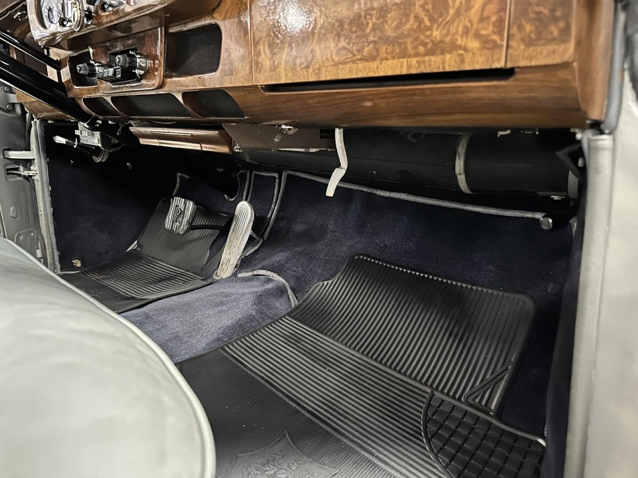 1959 Rolls - Royce Silver Cloud I LWB With Division (limo)