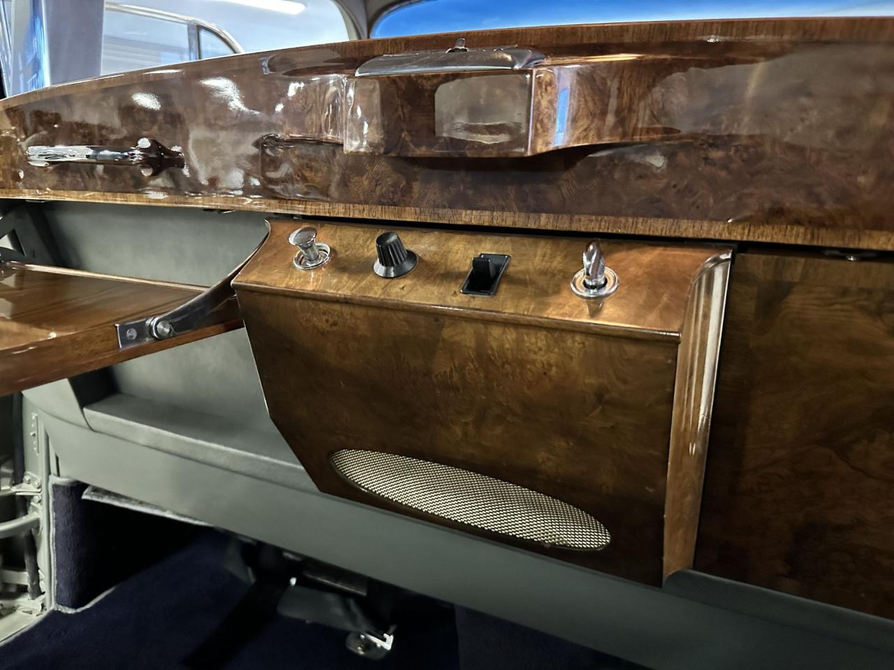 1959 Rolls - Royce Silver Cloud I LWB With Division (limo)