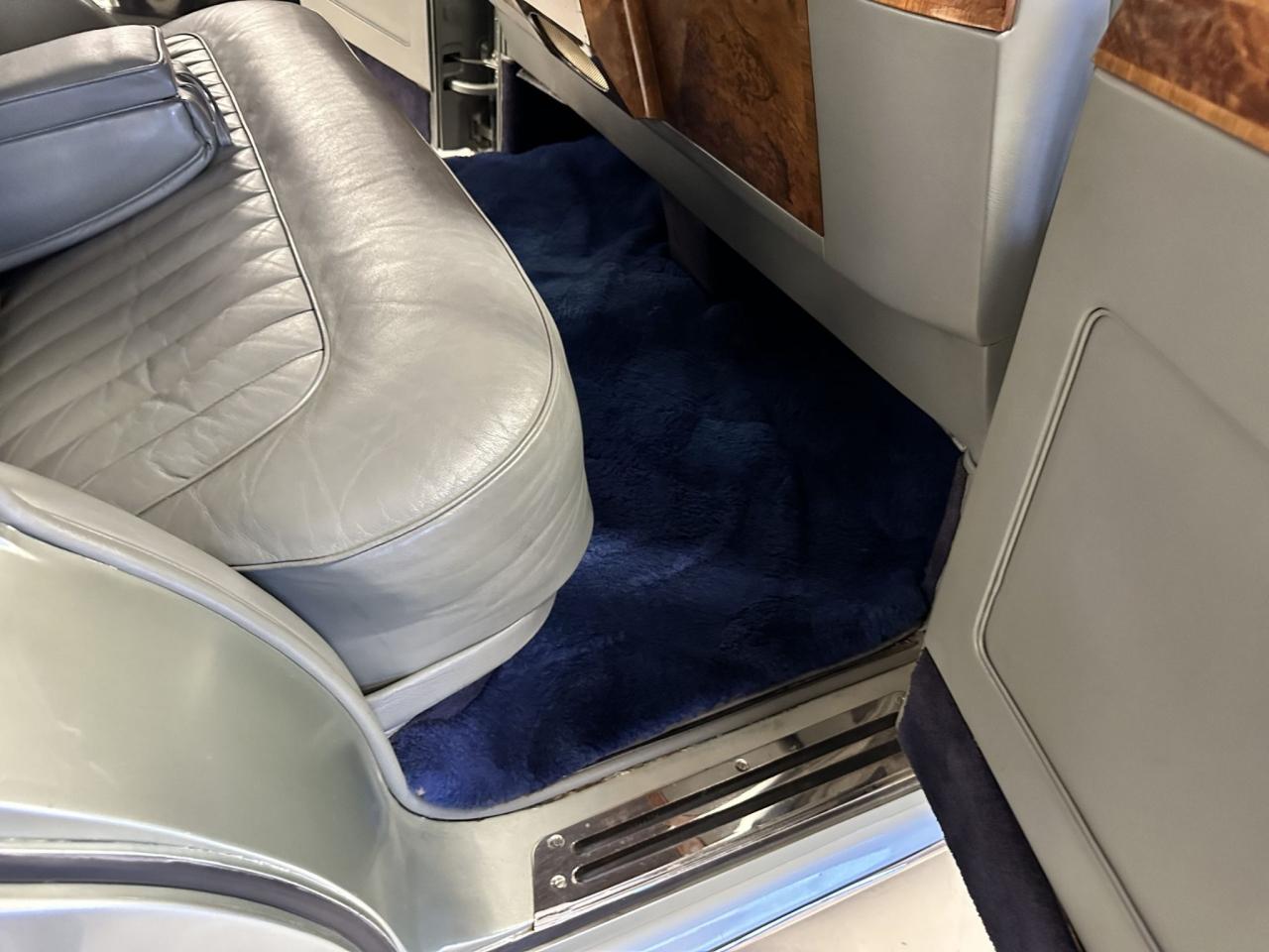 1959 Rolls - Royce Silver Cloud I LWB With Division (limo)