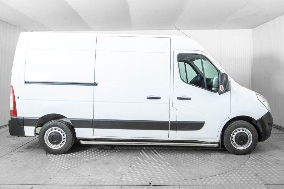 2018 Renault Master
