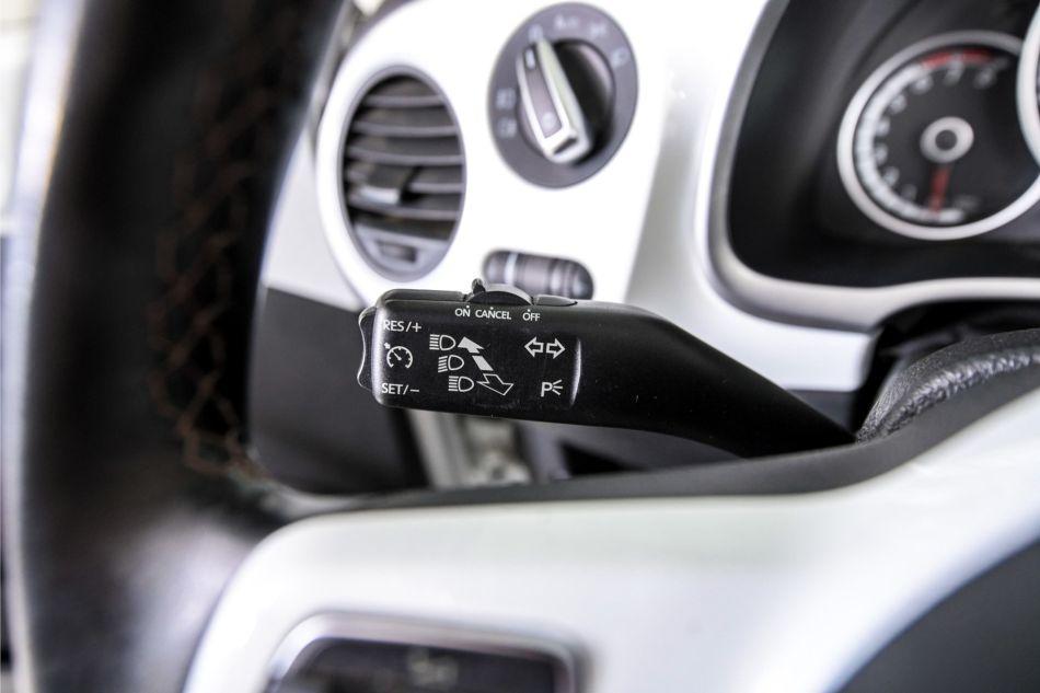 2014 Volkswagen Beetle