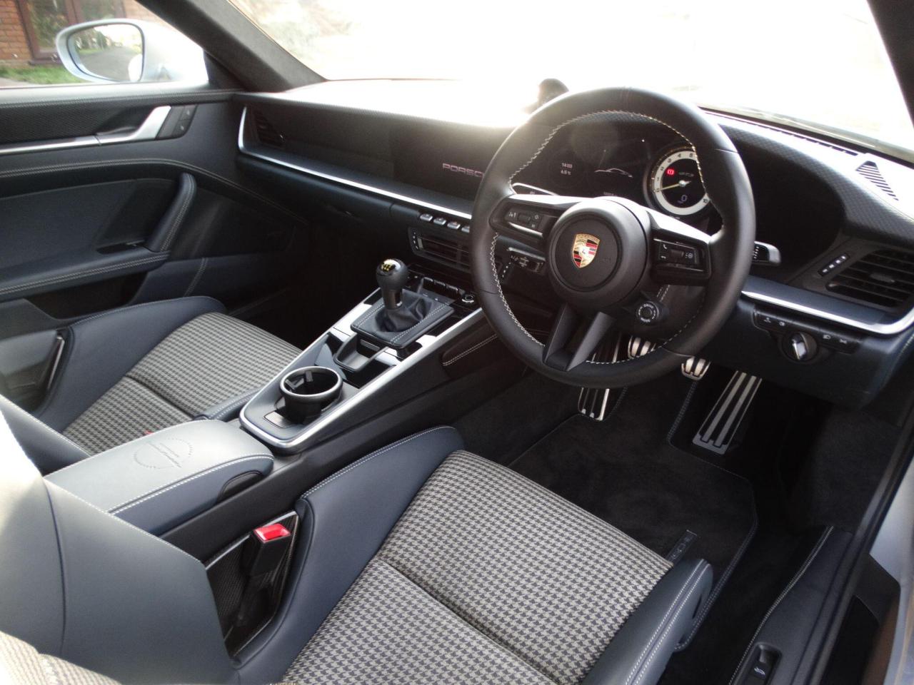 2023 Porsche 4.0 992 GT3 Touring PDK Euro 6 2dr