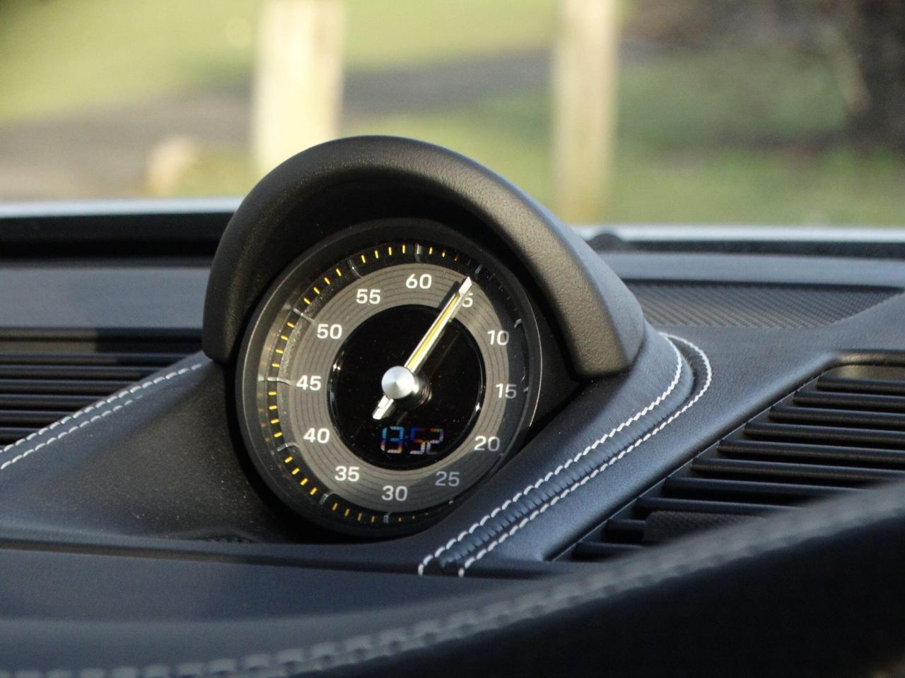 2023 Porsche 4.0 992 GT3 Touring PDK Euro 6 2dr