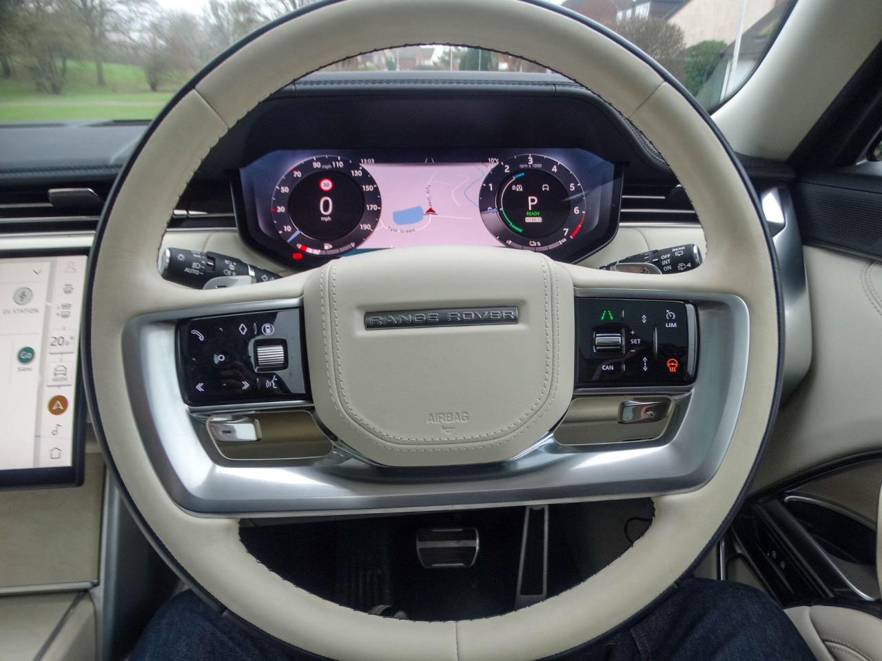 2023 Land Rover 3.0 P550e 38.2kWh SV Auto 4WD Euro 6 (s/s) 5dr