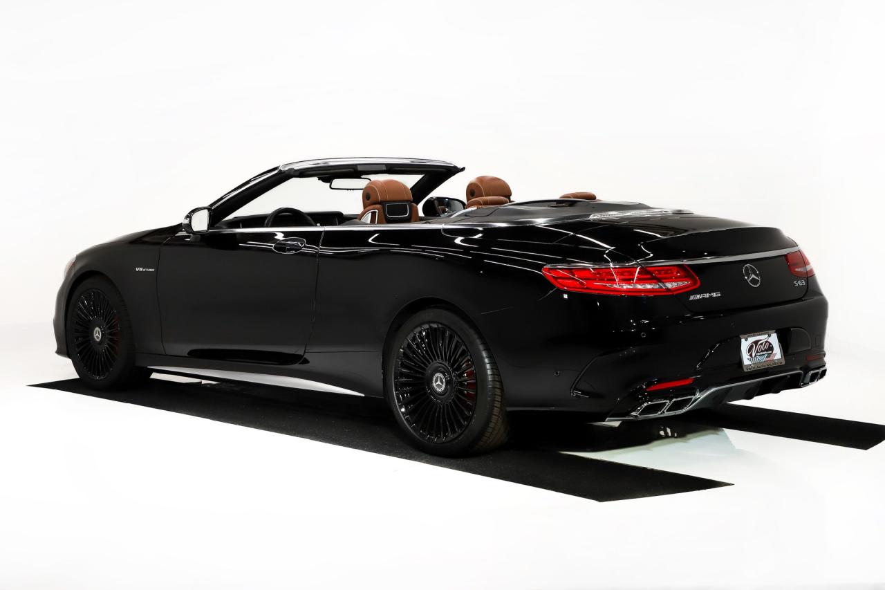 2017 Mercedes - Benz AMG S63