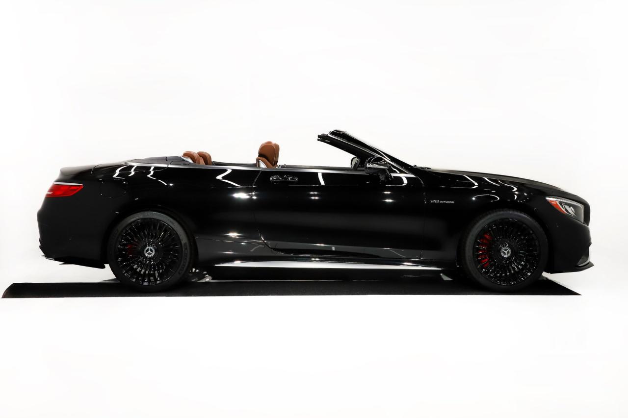 2017 Mercedes - Benz AMG S63