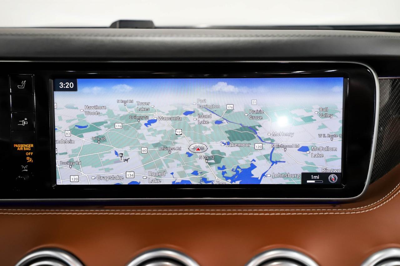 2017 Mercedes - Benz AMG S63