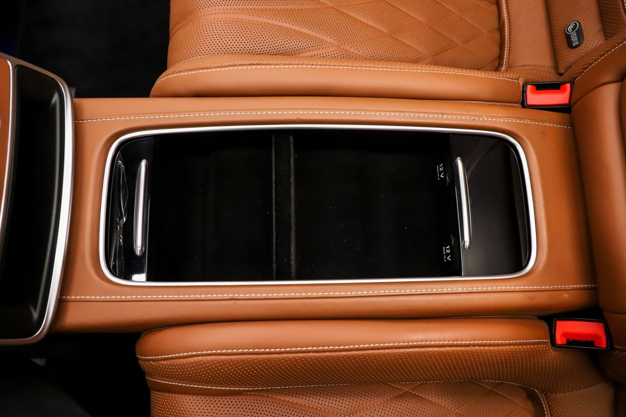 2017 Mercedes - Benz AMG S63