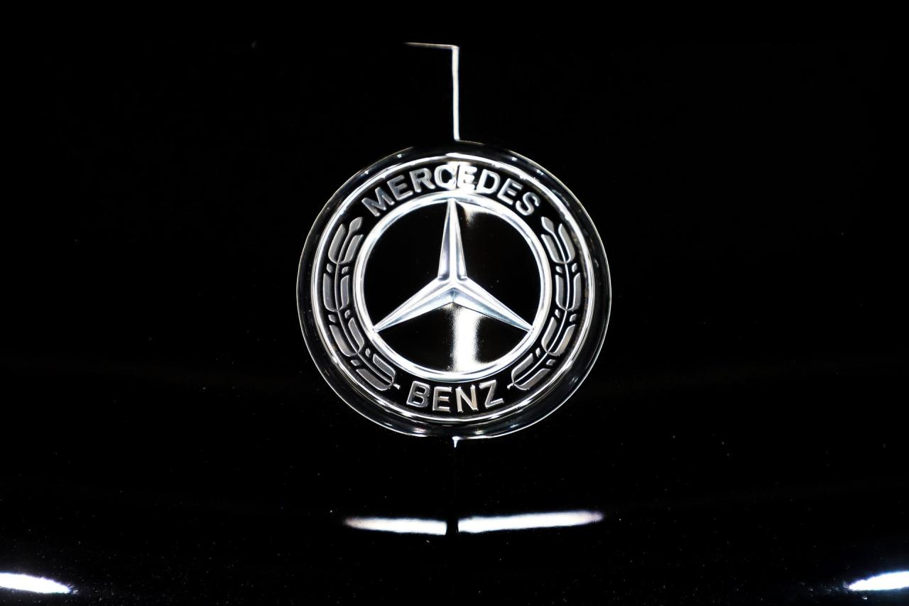 2017 Mercedes - Benz AMG S63