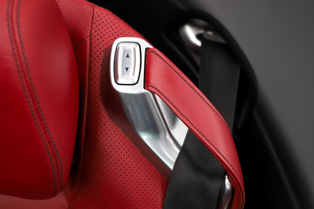 2016 Mercedes - Benz SL400