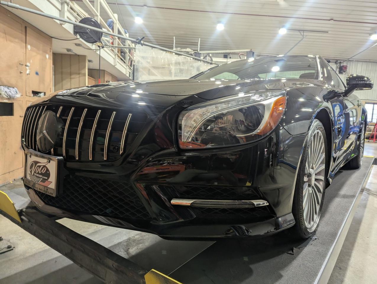 2016 Mercedes - Benz SL400