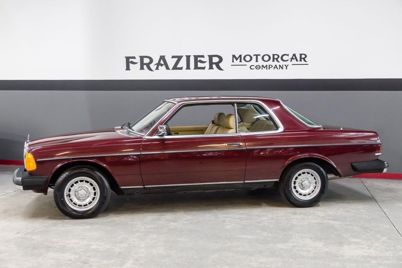 1985 Mercedes - Benz 300 CD COUPE