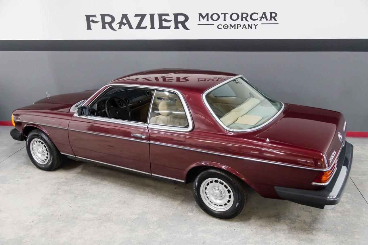 1985 Mercedes - Benz 300 CD COUPE