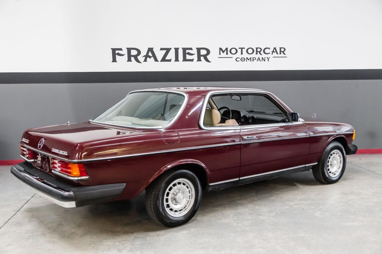 1985 Mercedes - Benz 300 CD COUPE