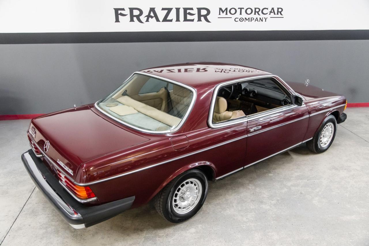 1985 Mercedes - Benz 300 CD COUPE