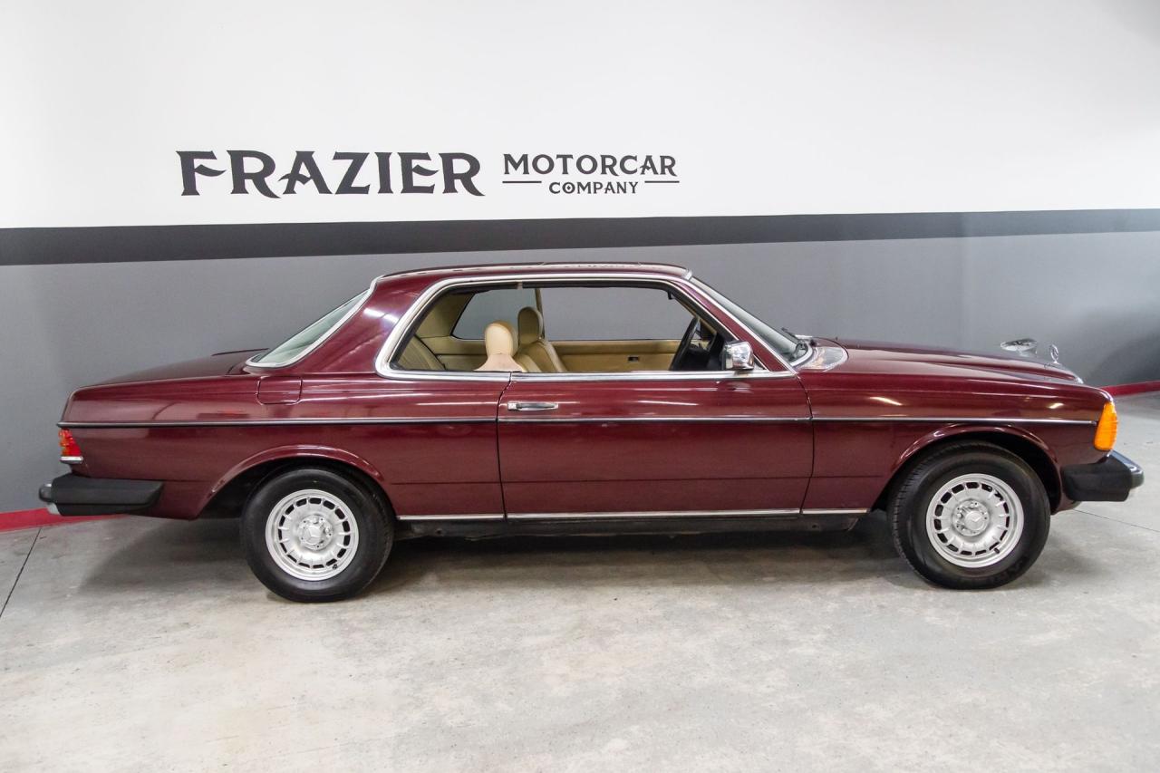 1985 Mercedes - Benz 300 CD COUPE