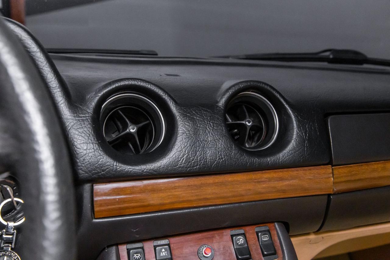 1985 Mercedes - Benz 300 CD COUPE