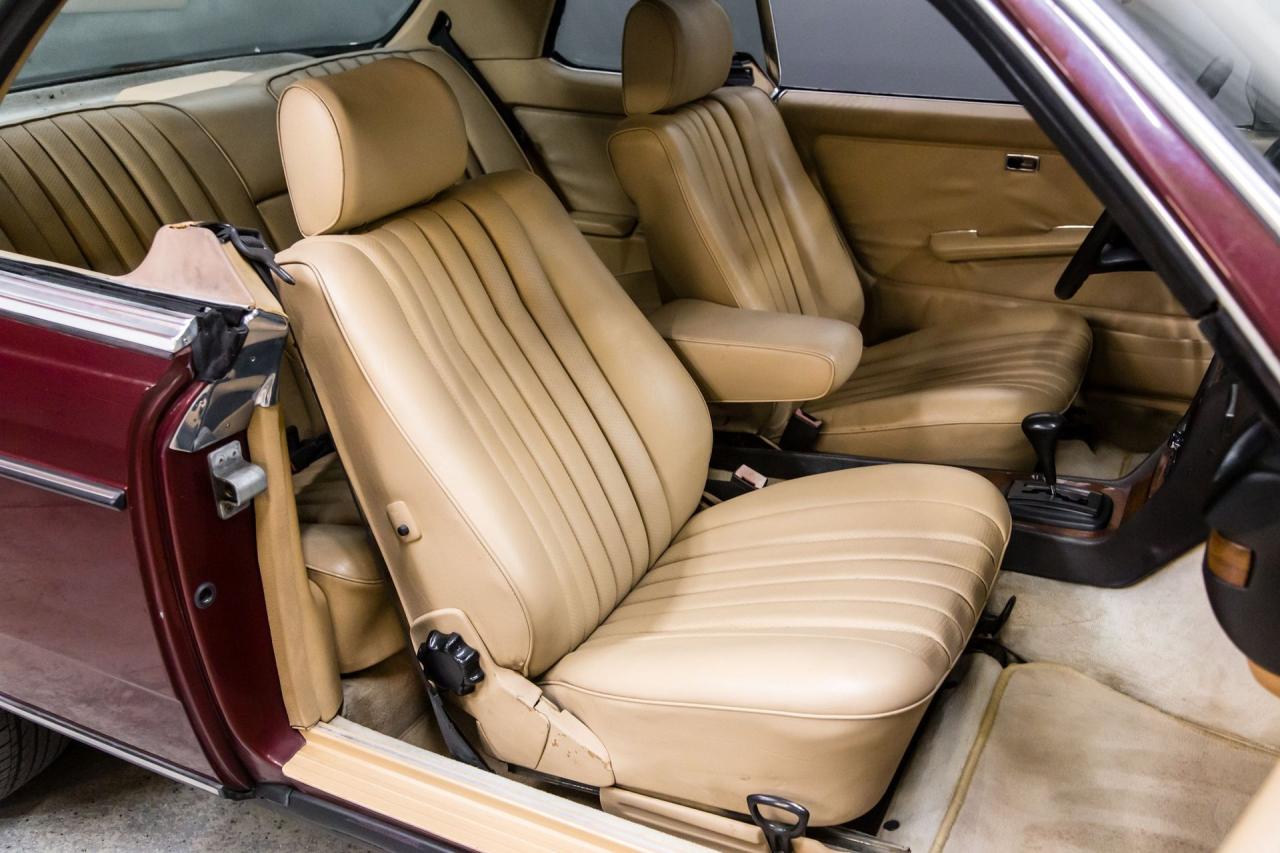 1985 Mercedes - Benz 300 CD COUPE