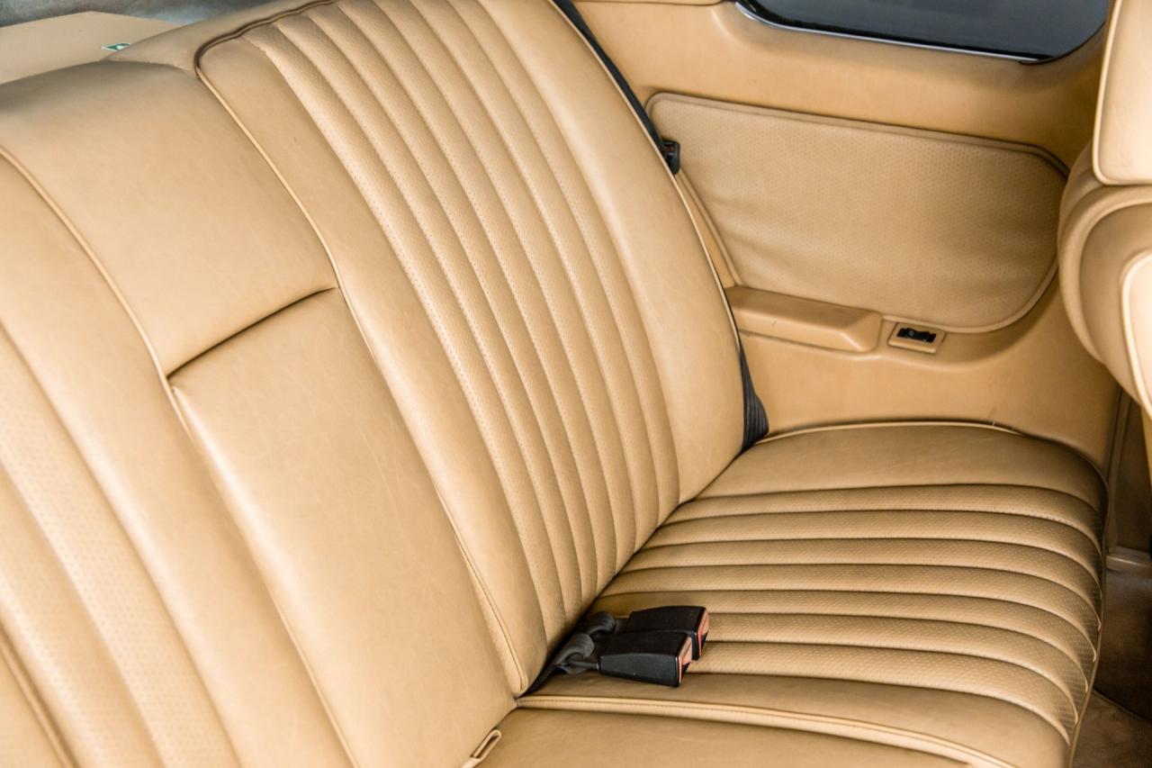 1985 Mercedes - Benz 300 CD COUPE