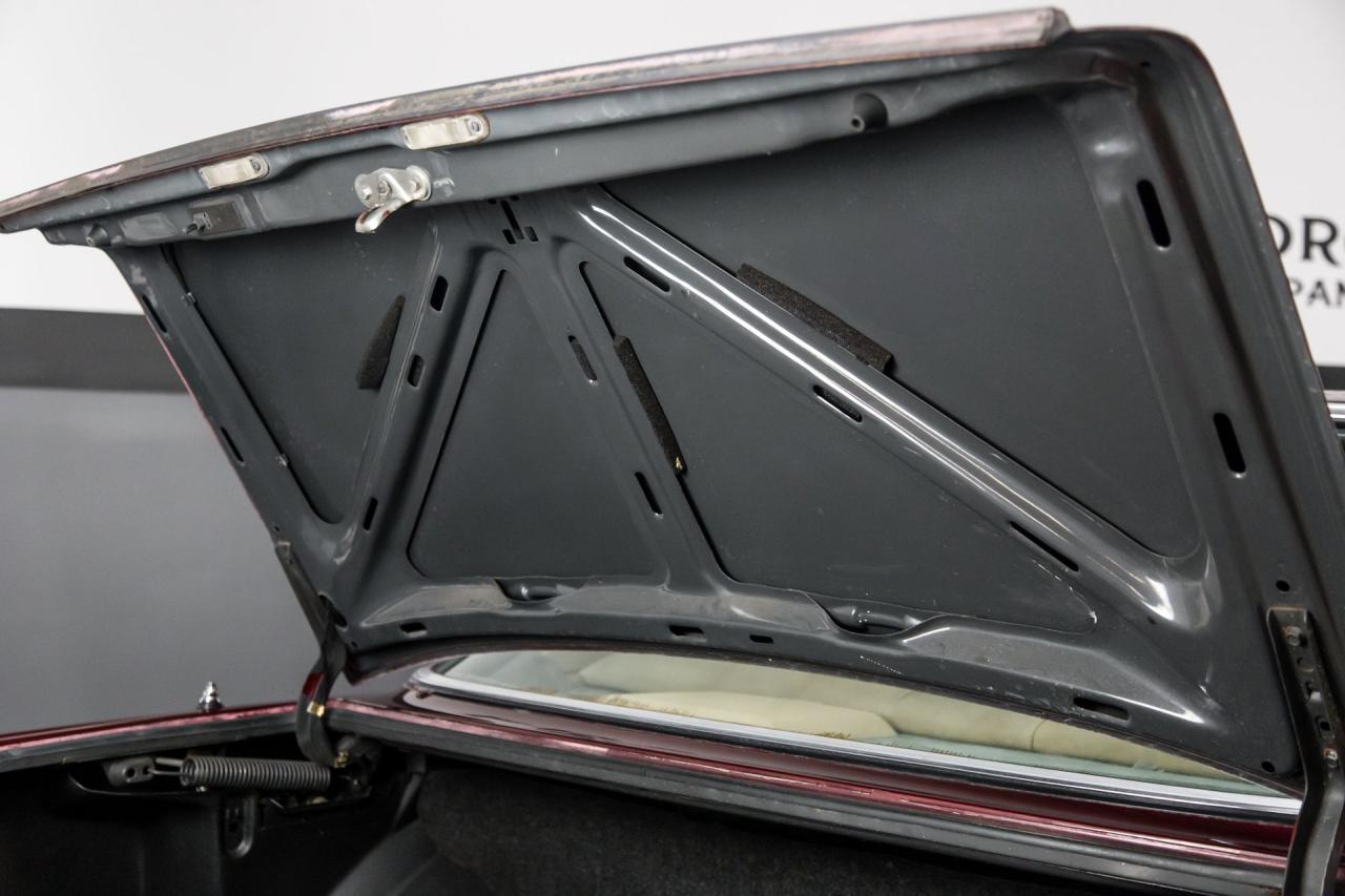 1985 Mercedes - Benz 300 CD COUPE