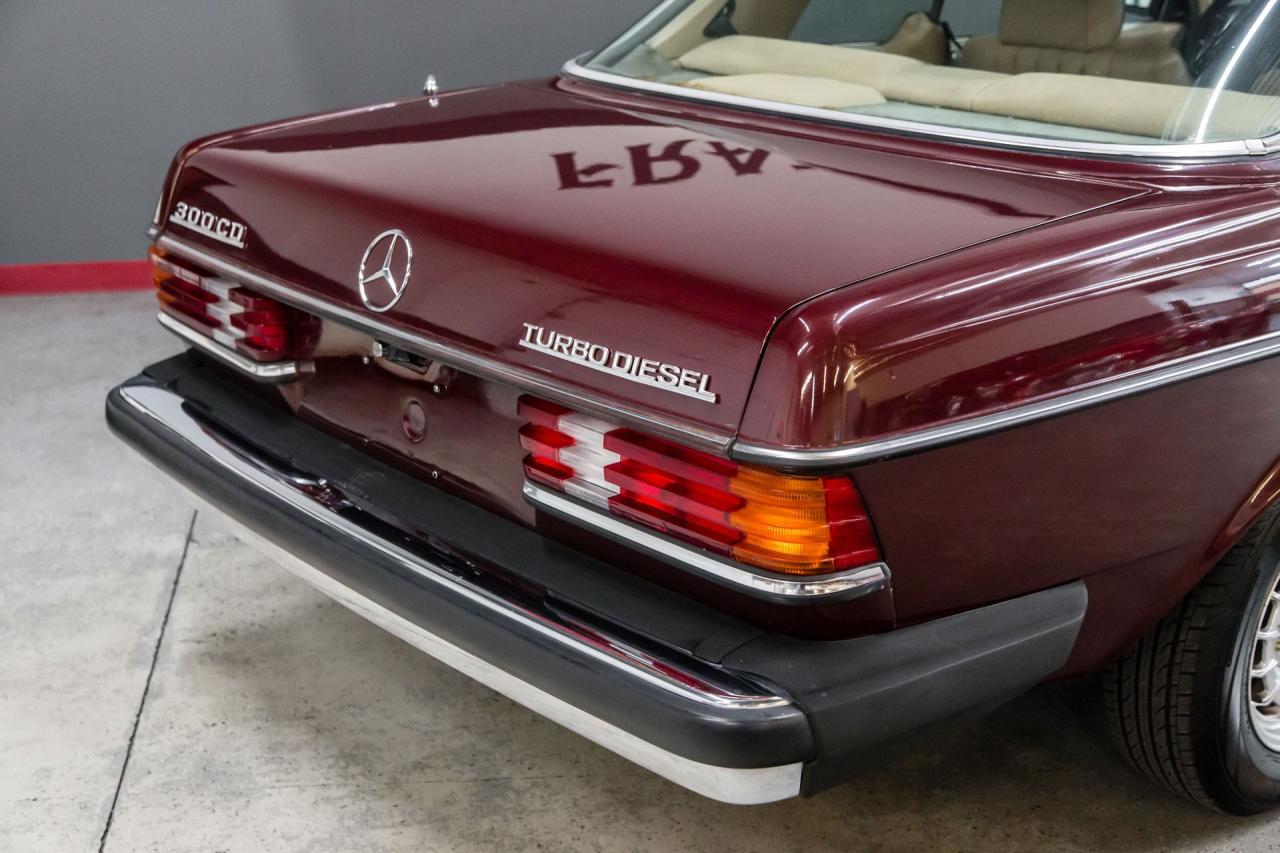 1985 Mercedes - Benz 300 CD COUPE